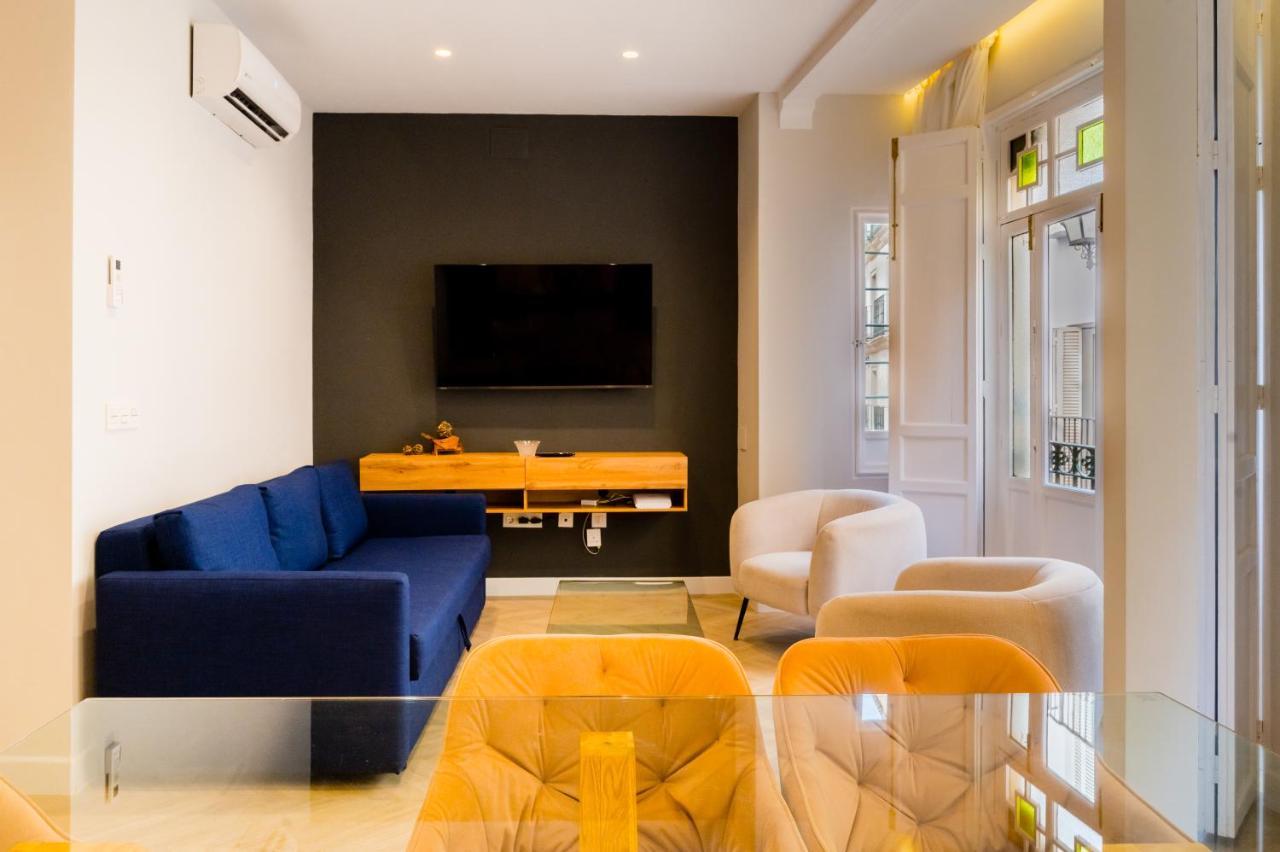 Elegant - 2 Bd 1 Bth - Center Appartement